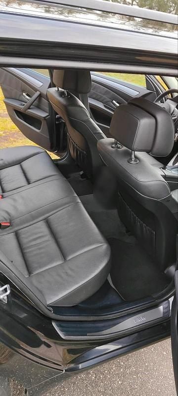 Gebraucht BMW 525 218 PS (160 kW) 2008 Schwarz Kombi