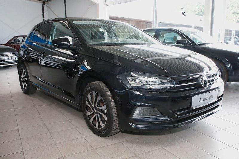 Gebraucht VW Polo Active 95 PS (69 kW) 2021 Schwarz Limousine