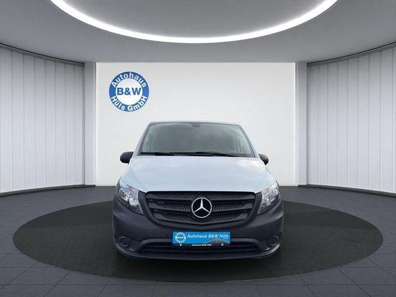 Gebraucht Mercedes Vito 136 PS (100 kW) 2019 Weiß Van