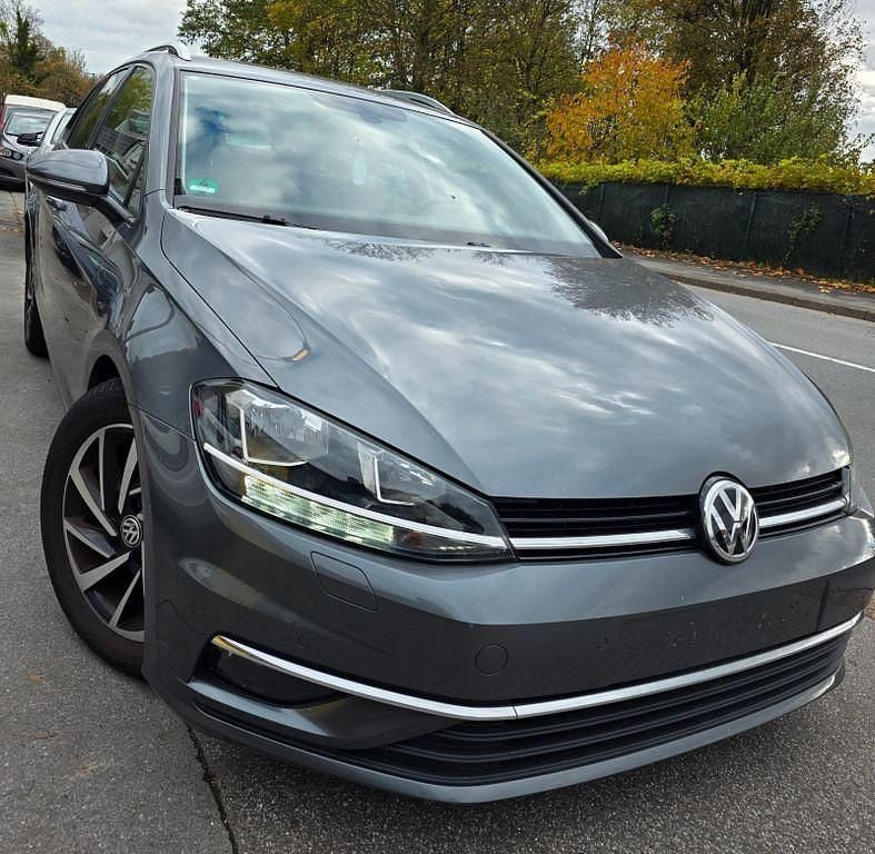 Gebraucht VW Golf VII Join 116 PS (85 kW) 2019 Grau Kombi