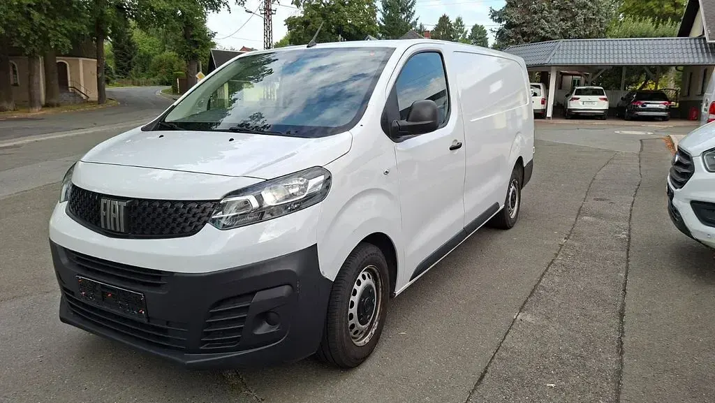 Gebraucht Fiat Scudo 102 PS (75 kW) 2023 Weiß Van