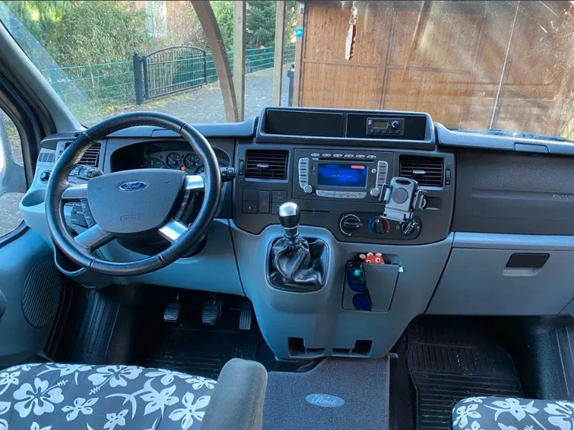 Gebraucht Ford Transit 140 PS (102 kW) 2011 Grau Van / Kleinbus