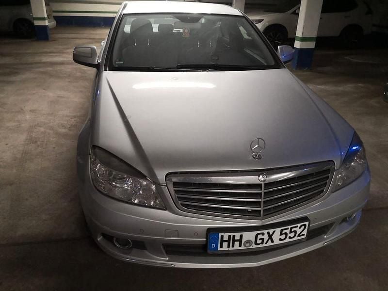 Gebraucht Mercedes C180 Elegance 156 PS (114 kW) 2007 Silber Limousine