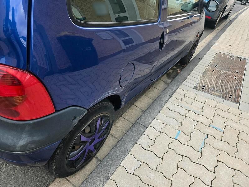 Gebraucht Renault Twingo 75 PS (55 kW) 2001 Violet Kleinwagen