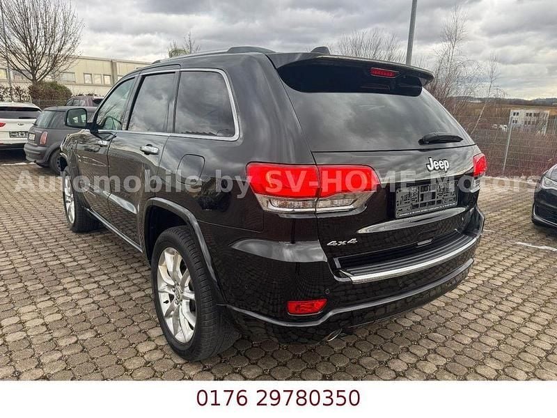 Gebraucht Jeep Grand Cherokee Overland 250 PS (183 kW) 2018 Schwarz SUV
