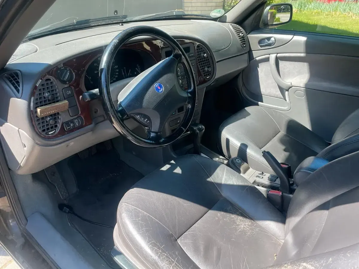 Gebraucht Saab 9-3 Cabriolet 131 PS (96 kW) 2000 Schwarz Cabrio