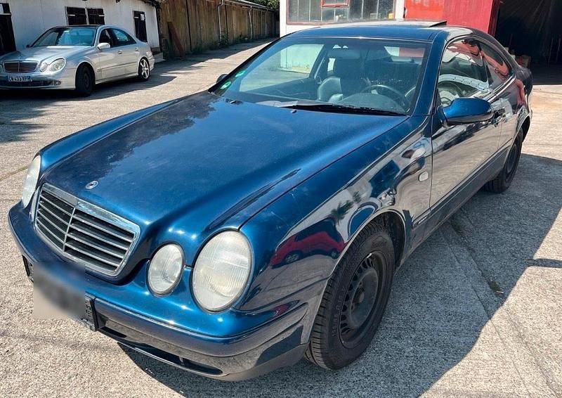 Blau Gebraucht 1999 Mercedes CLK230 Coupé | 2.200 € (Fairer Preis) - Bild 1/4
