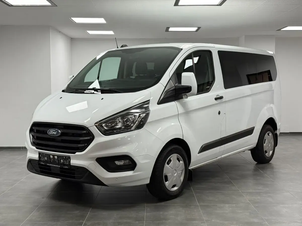 Usata Ford Transit Custom 105 CV (77 kW) 2020 Bianco Monovolume