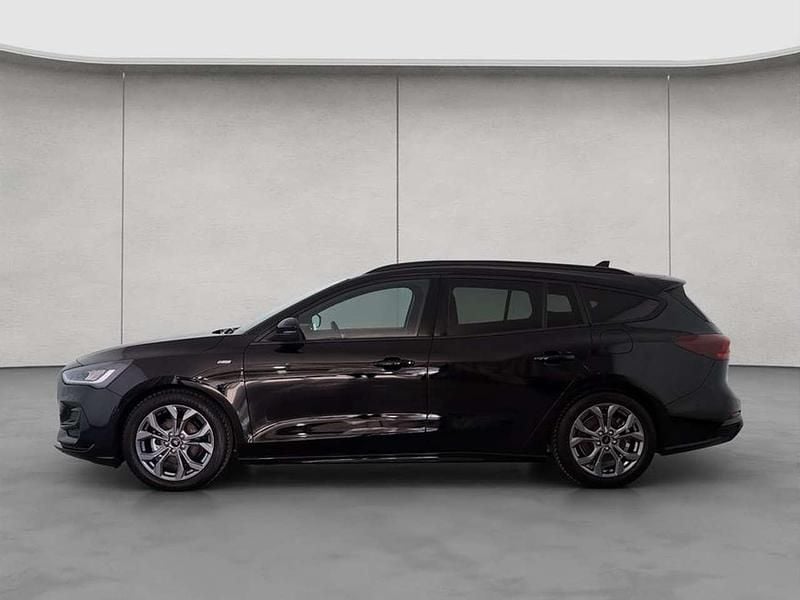 Gebraucht Ford Focus ST-Line X 155 PS (114 kW) 2025 Agate black metallic Kombi