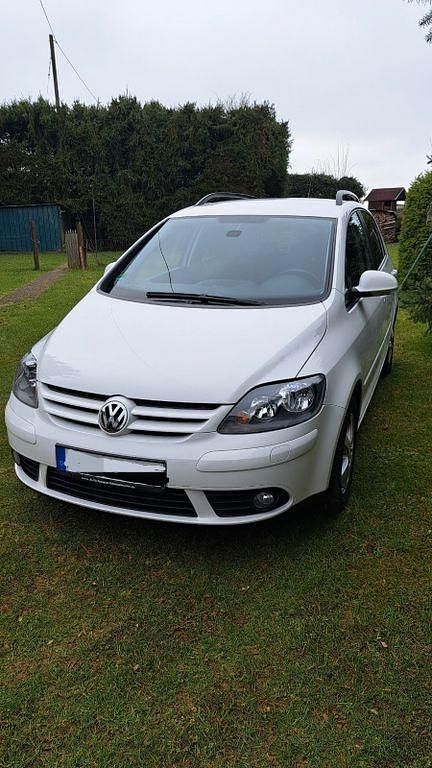 Gebraucht VW Golf Plus Cross Sportline 122 PS (89 kW) 2008 Weiß Van / Kleinbus