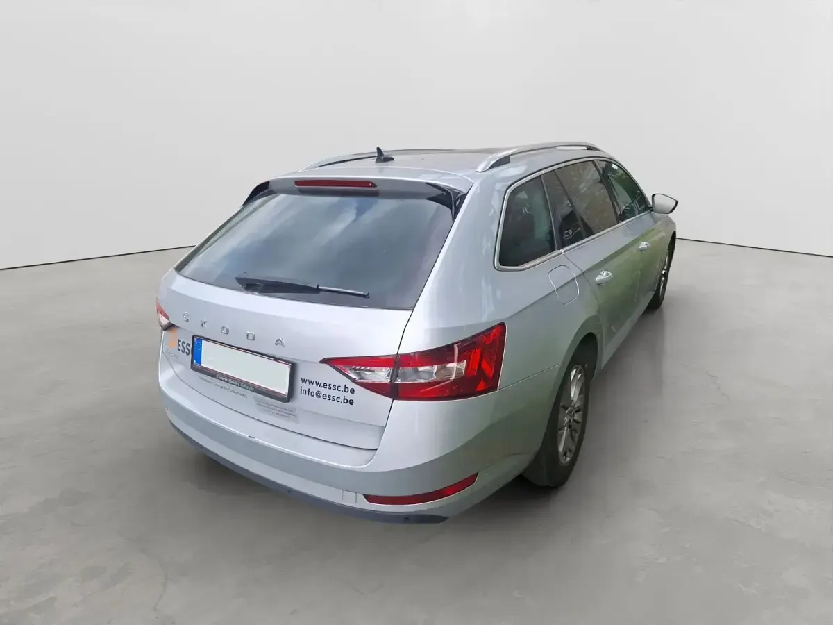 Gebraucht Skoda Superb Style 150 PS (110 kW) 2022 Kombi