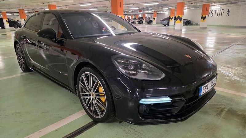 Gebraucht Porsche Panamera 549 PS (403 kW) 2019 Schwarz Limousine