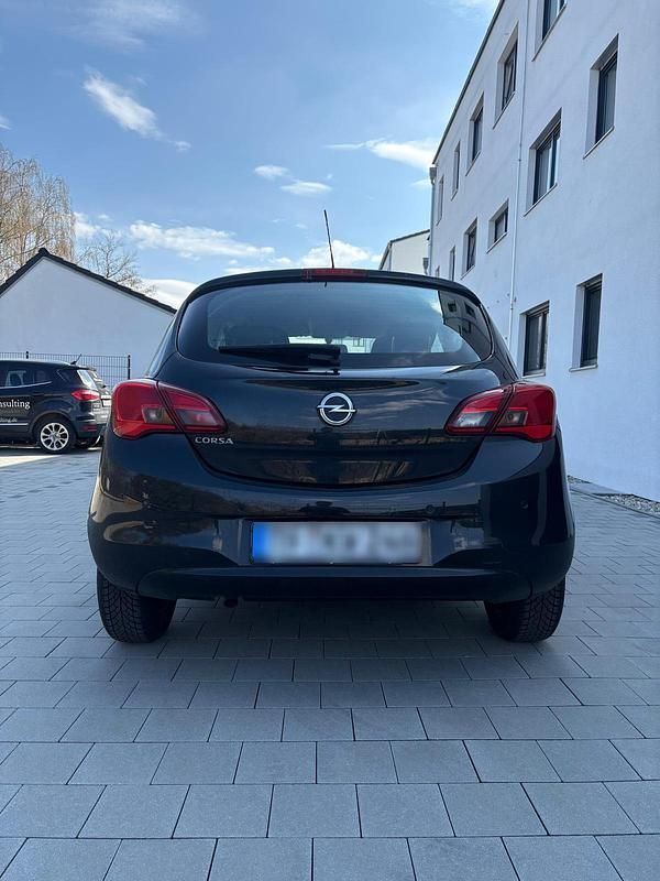 Gebraucht Opel Corsa 80 PS (58 kW) 2016 Schwarz Kleinwagen