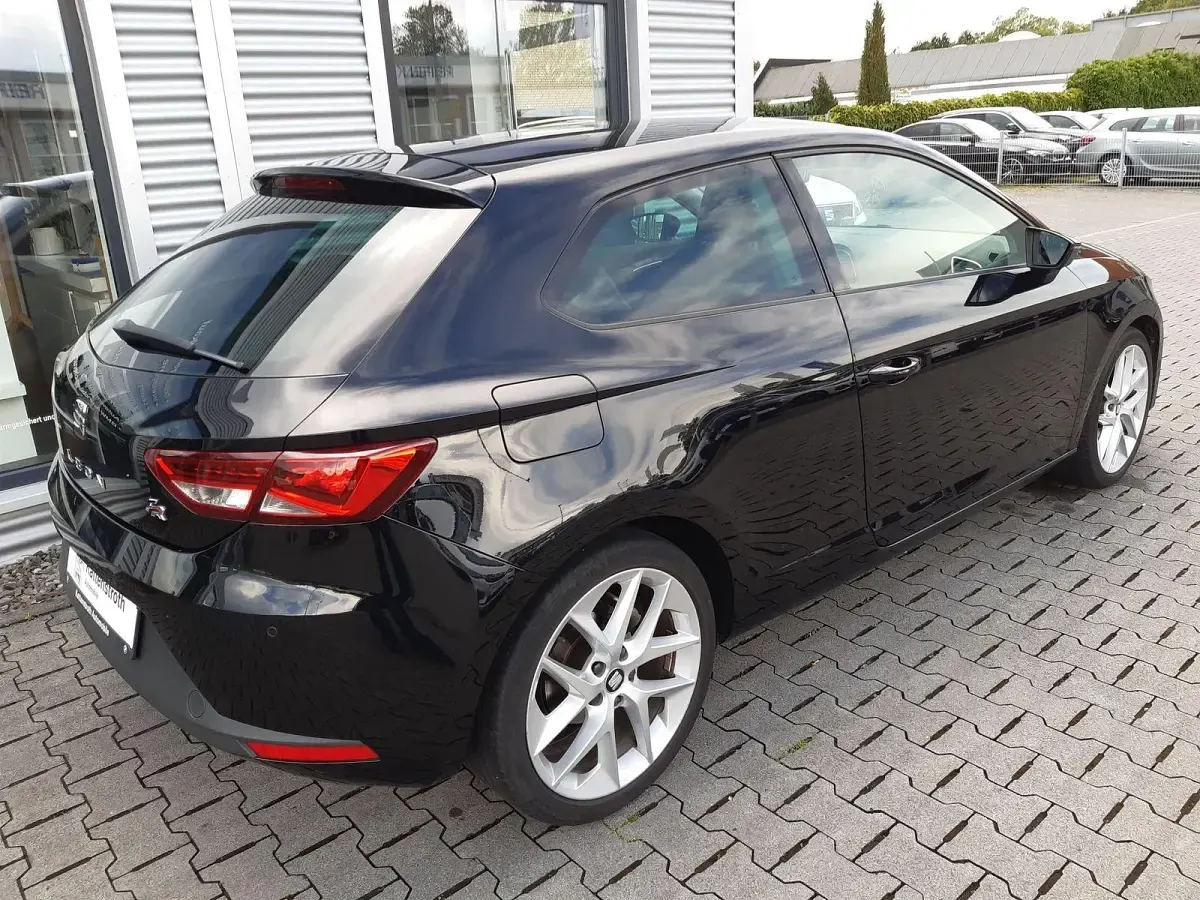 Gebraucht Seat Leon FR 150 PS (110 kW) 2016 Schwarz Coupé