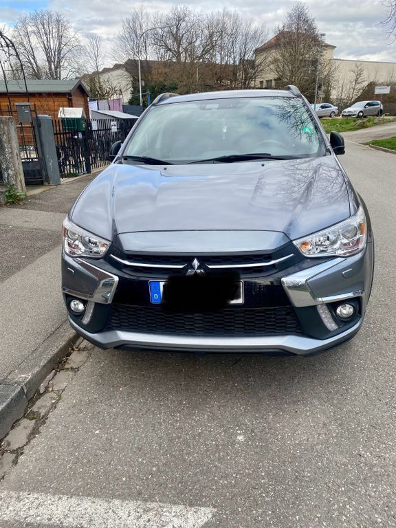 Grau Gebraucht 2020 Mitsubishi ASX SUV | 17.300 € (Etwas zu teuer) - Bild 1/4