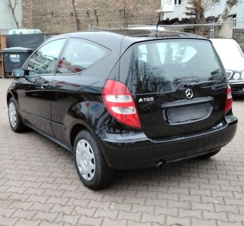 Gebraucht Mercedes A150 95 PS (69 kW) 2008 Schwarz Limousine