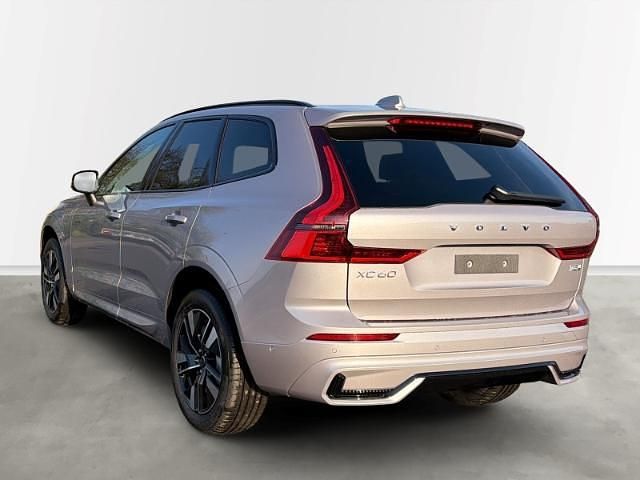 Neu Volvo XC60 Plus 455 PS (334 kW) 2025 Silber SUV