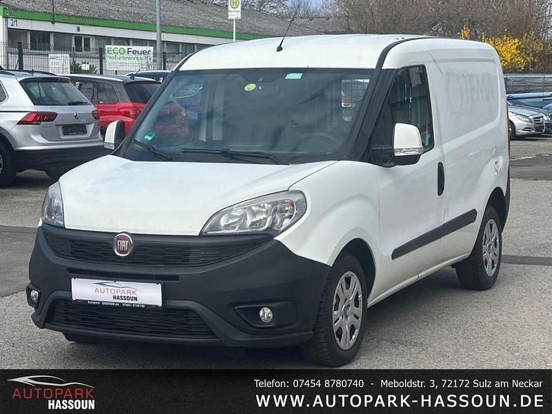 Gebraucht Fiat Doblò 95 PS (69 kW) 2017 Colore esterno (weiß) Van / Kleinbus