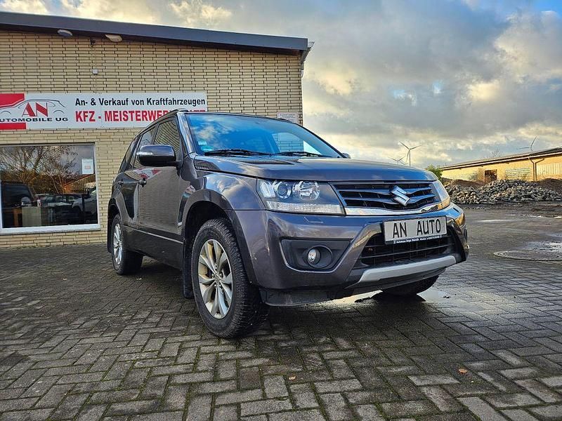 Grau Gebraucht 2013 Suzuki Grand Vitara Comfort SUV | 11.990 € (Fairer Preis) - Bild 1/4