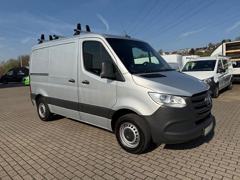 Gebraucht Mercedes Sprinter 143 PS (105 kW) 2019 Silber Van