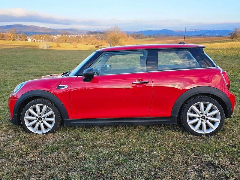 Gebraucht Mini ONE 102 PS (75 kW) 2019 Rot Kleinwagen