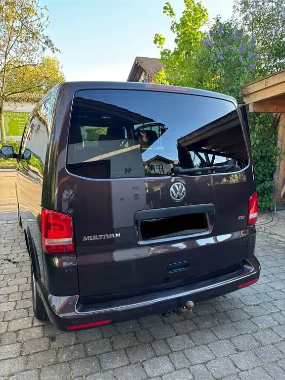 Usata VW T5 140 CV (102 kW) 2013 Viola Furgone