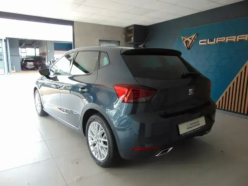 Gebraucht Seat Ibiza FR 95 PS (69 kW) 2023 Grey (metallic) Kleinwagen