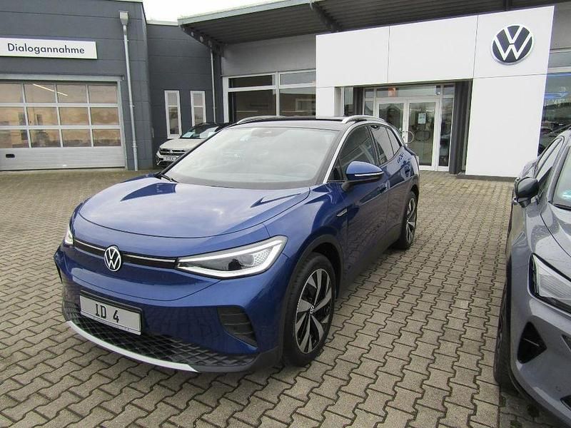 Blau Gebraucht 2022 VW ID.4 Pro Performance SUV | 30.950 € (Etwas zu teuer) - Bild 1/4