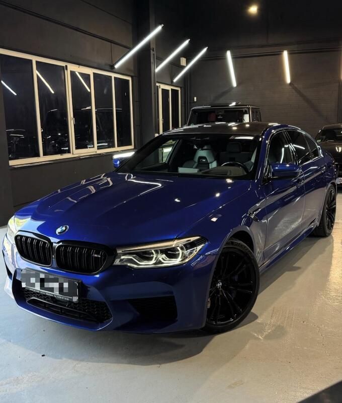 Blau Gebraucht 2018 BMW M5 Competition Edition Limousine | 63.900 € (Superpreis) - Bild 1/4