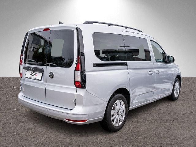 Gebraucht VW Caddy Maxi Life Life 114 PS (83 kW) 2022 Reflexsilber metallic Van / Kleinbus
