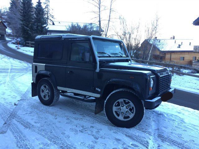 Gebraucht Land Rover Defender 122 PS (89 kW) 2003 Schwarz metallic SUV