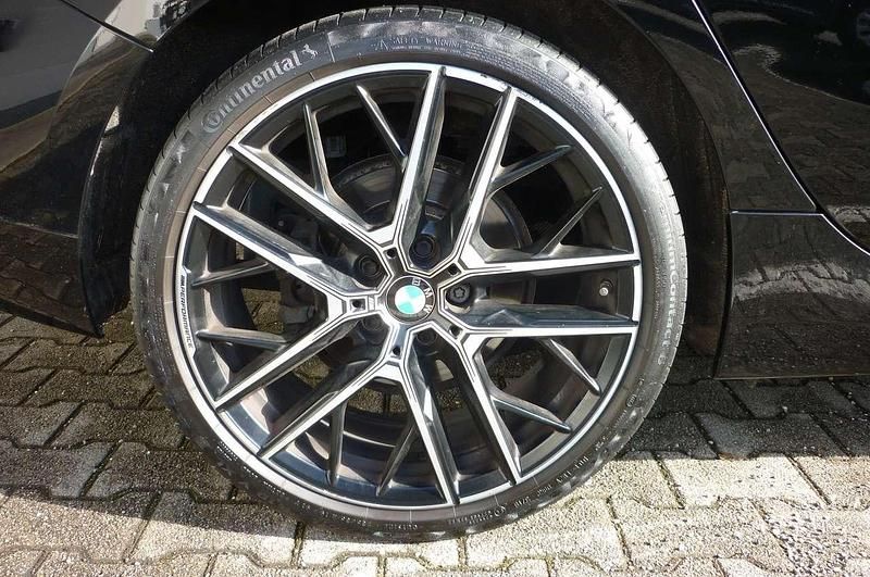 Gebraucht BMW 118 Advantage 140 PS (102 kW) 2020 Schwarz 2 Kleinwagen