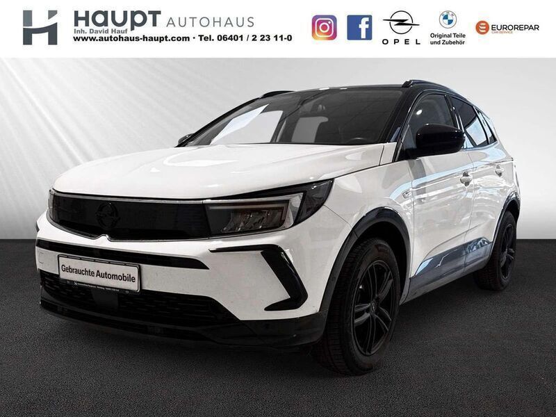 Weiß (jade weiss/arktis weiss) Gebraucht 2022 Opel Grandland X GS Line SUV | 22.490 € (Guter Preis) - Bild 1/4