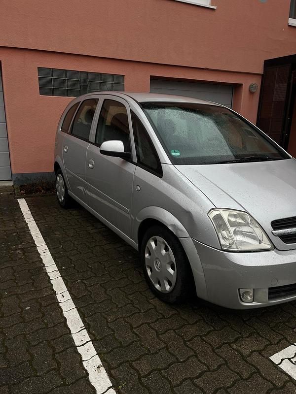 Gebraucht Opel Meriva 101 PS (74 kW) 2005 Silber Van / Kleinbus