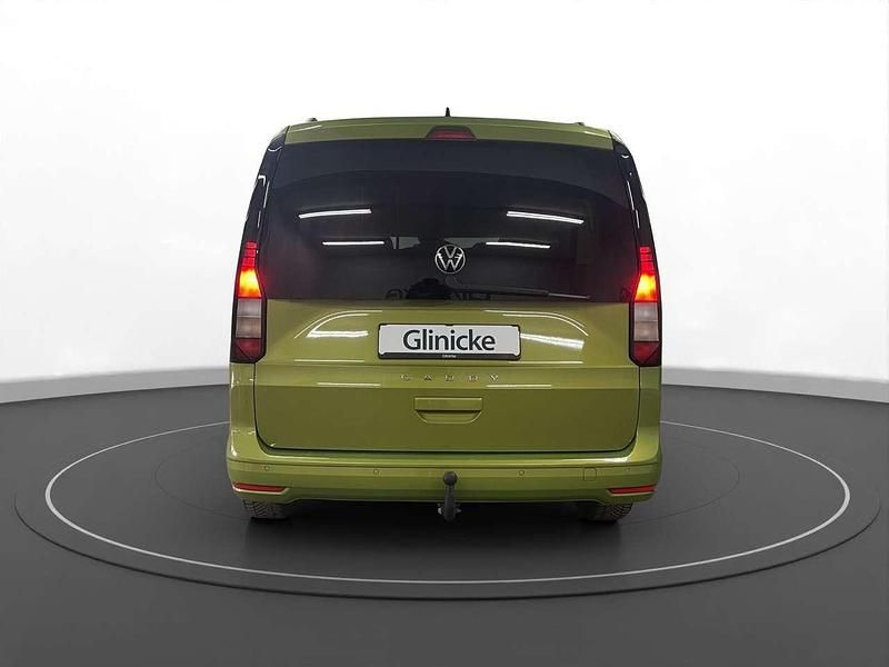 Gebraucht VW Caddy 114 PS (83 kW) 2022 Golden green metallic Van / Kleinbus