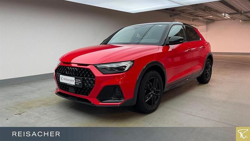 Gebraucht Audi A1 S-Line 150 PS (110 kW) 2022 Rot SUV