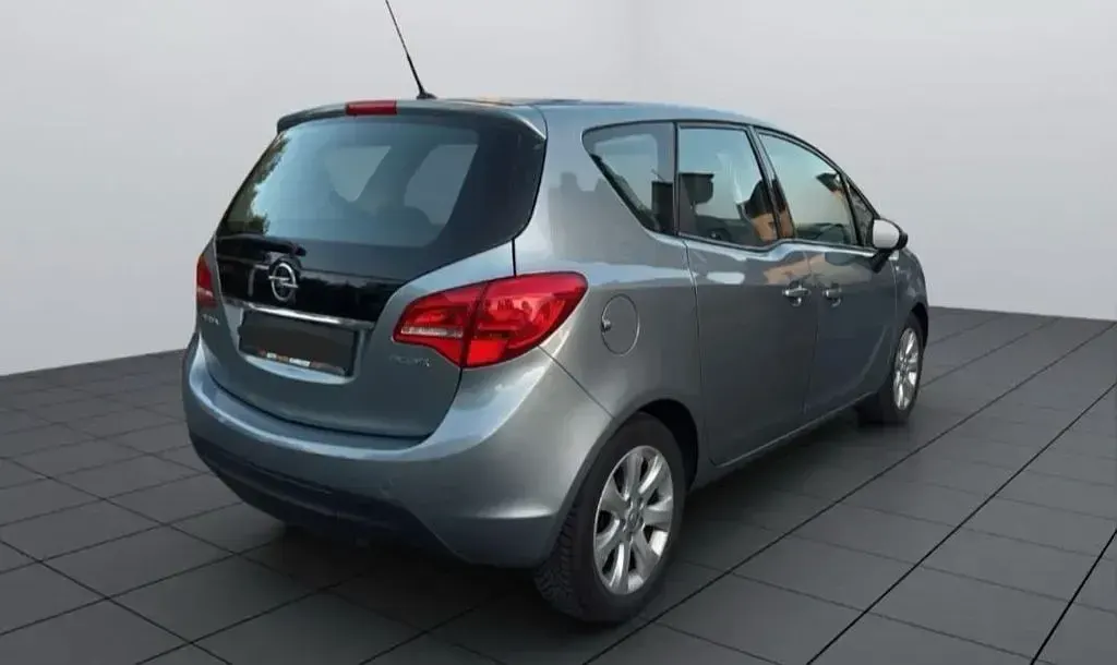Gebraucht Opel Meriva 140 PS (102 kW) 2014 Silber Van / Kleinbus