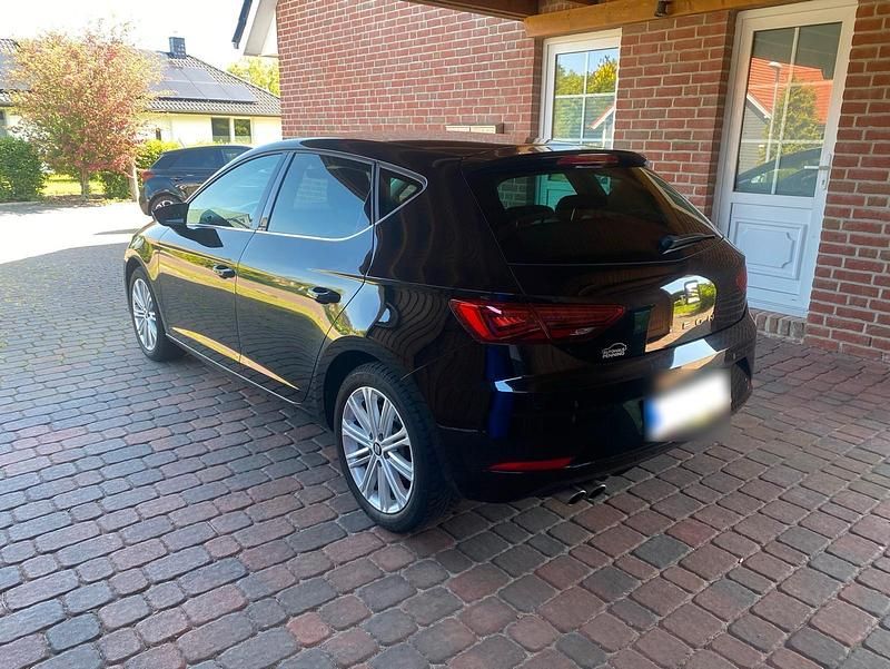 Gebraucht Seat Leon 150 PS (110 kW) 2019 Schwarz Limousine