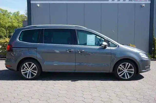 Gebraucht VW Sharan Join 184 PS (135 kW) 2018 Grau Van / Kleinbus
