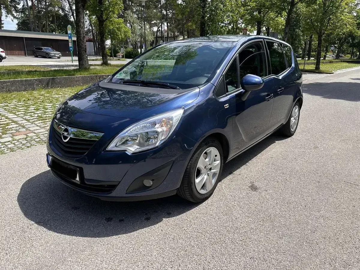 Gebraucht Opel Meriva Design Edition 101 PS (74 kW) 2011 Ozean blau (p2) Van / Kleinbus