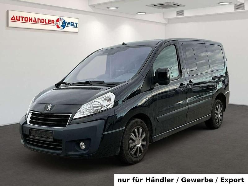 Gebraucht Peugeot TePee Allure 163 PS (119 kW) 2015 Schwarz Kombi