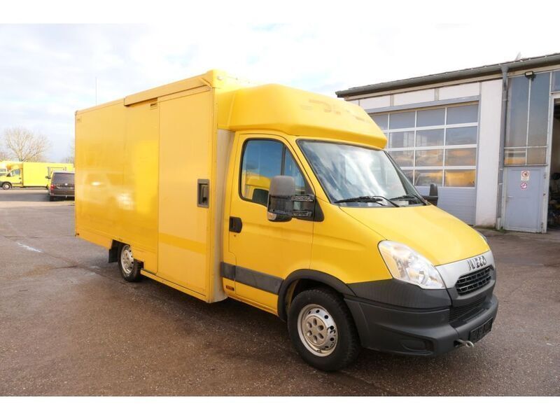 Gebraucht Iveco Daily 106 PS (77 kW) 2012 Gelb (metallic) Van