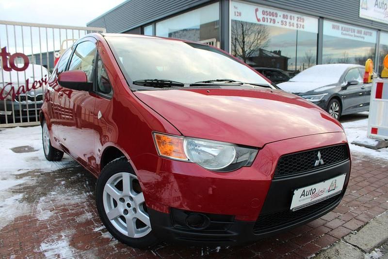 Gebraucht Mitsubishi Colt 95 PS (69 kW) 2010 Rot Kleinwagen