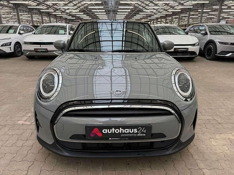 Gebraucht Mini One Cabriolet Essential 102 PS (75 kW) 2022 Moonwalk grey (metallic) Cabrio