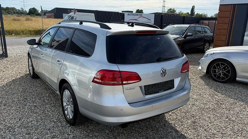 Gebraucht VW Passat Trendline 122 PS (89 kW) 2012 Silber Kombi