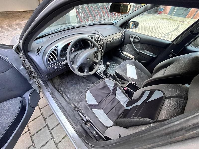 Gebraucht Citroën Xsara 90 PS (66 kW) 1998 Silber Kombi