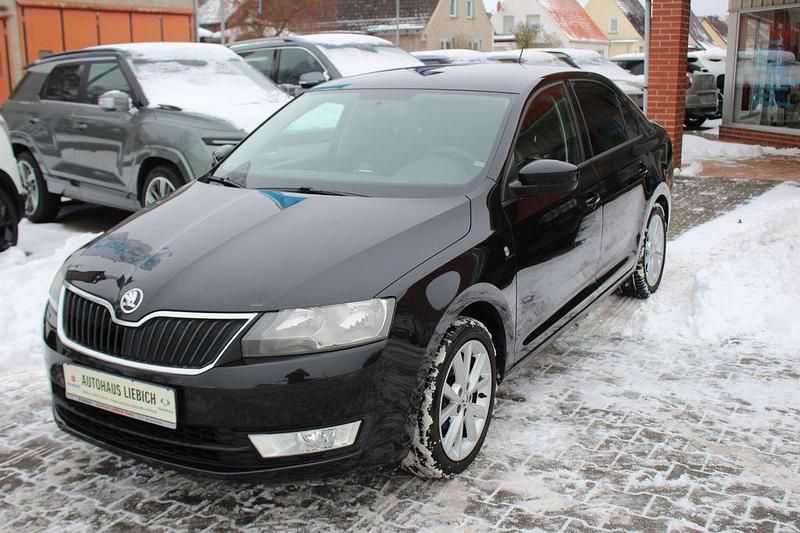 Schwarz Gebraucht 2013 Skoda Rapid Ambition Limousine | 4.990 € (Guter Preis) - Bild 1/4