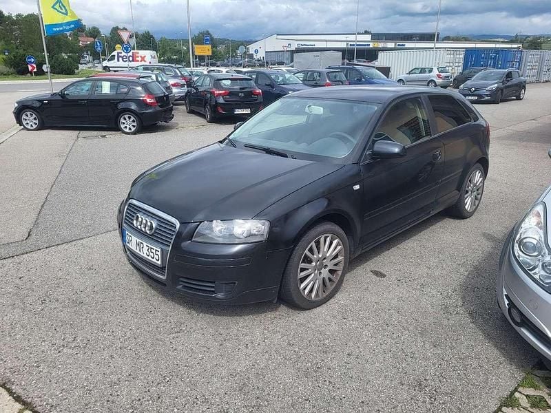 Phantomschwarz perleffekt Gebraucht 2008 Audi A3 Attraction Kleinwagen | 990 € (Fairer Preis) - Bild 1/4