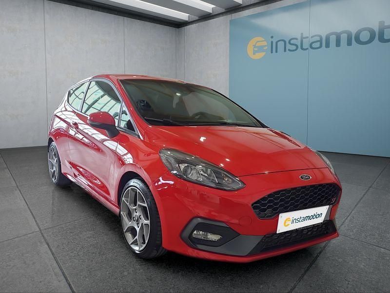 Gebraucht Ford Fiesta ST 200 PS (147 kW) 2019 Rot Kleinwagen