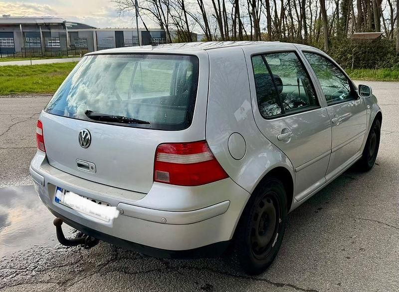 Gebraucht VW Golf IV Pacific 75 PS (55 kW) 2003 Silber Limousine